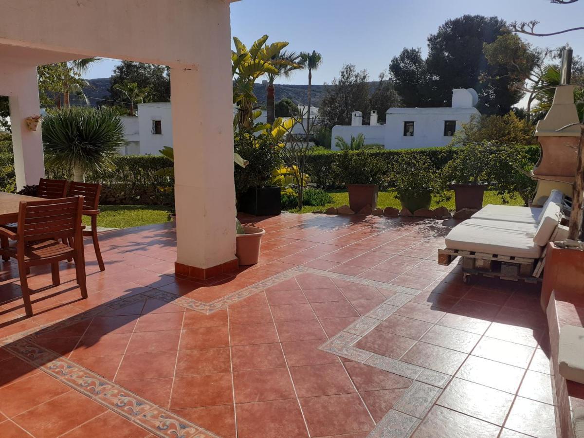 Casa Pizzi Villa Agua Amarga  Exteriör bild