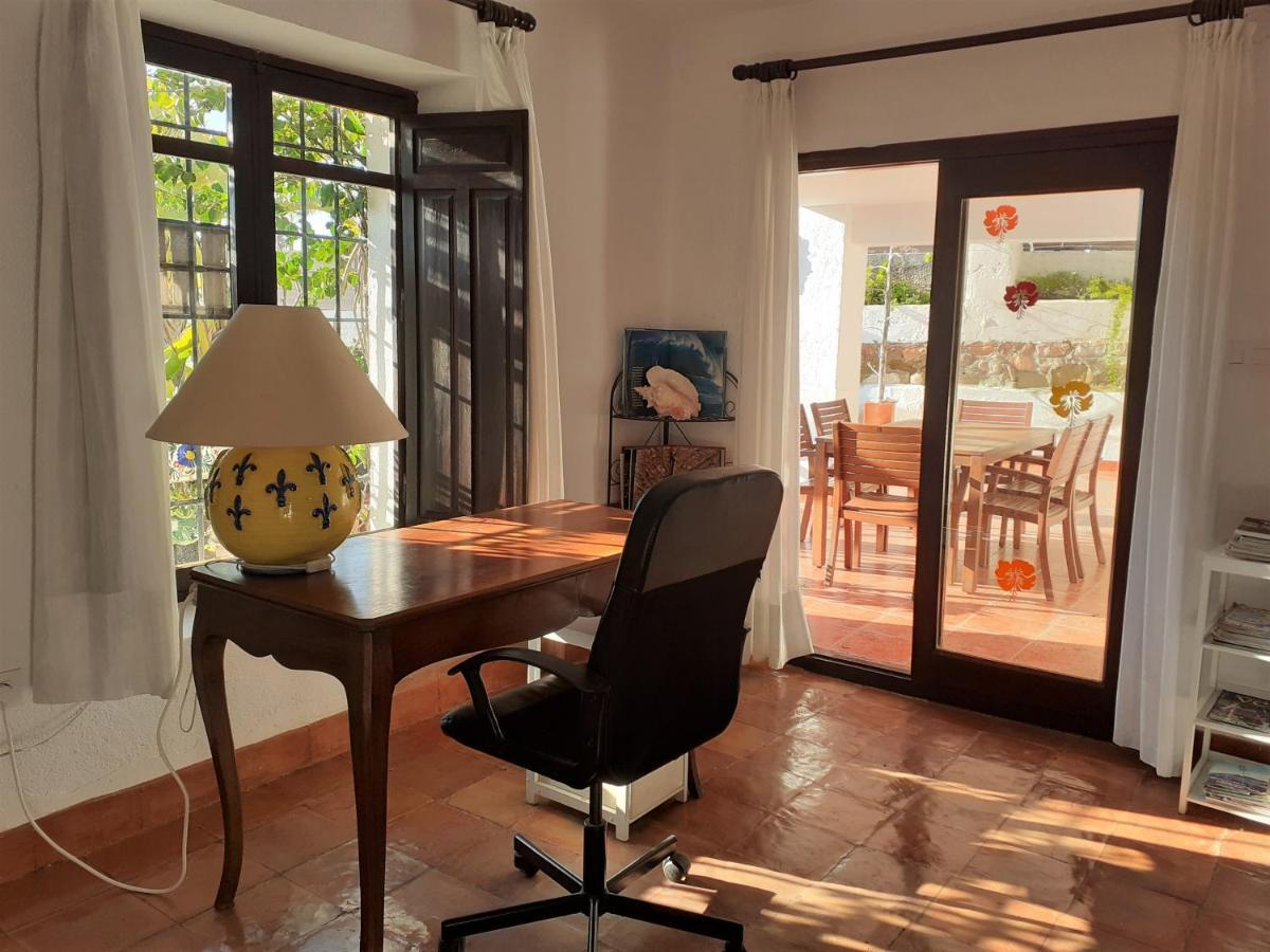 Casa Pizzi Villa Agua Amarga  Exteriör bild