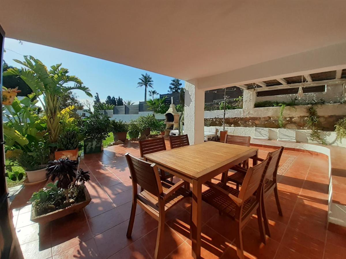 Casa Pizzi Villa Agua Amarga  Exteriör bild